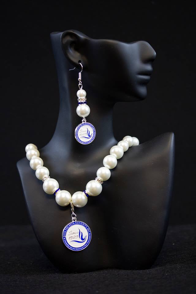 Zeta Pearl Necklace